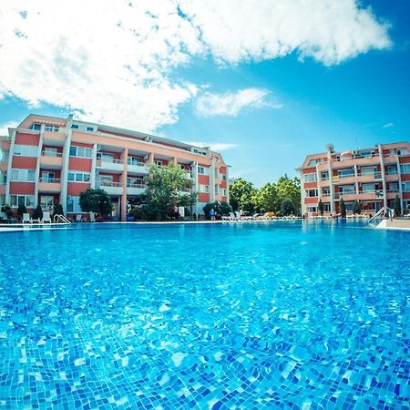 Sunny Fort Apartments サニービーチ エクステリア 写真