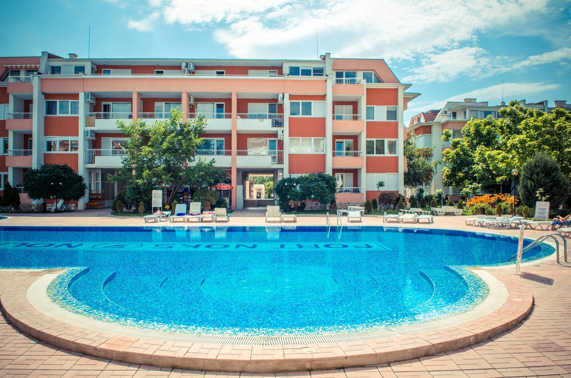 Sunny Fort Apartments サニービーチ エクステリア 写真