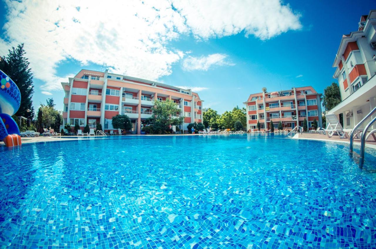 Sunny Fort Apartments サニービーチ エクステリア 写真